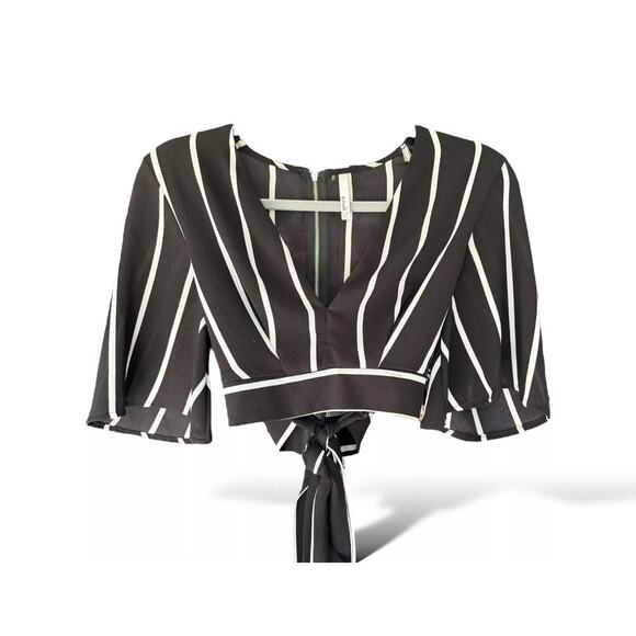 Boutique Striped Crop Top Blouse Black White Tie Front Bell Sleeve Zip Back Sm - Picture 3 of 5